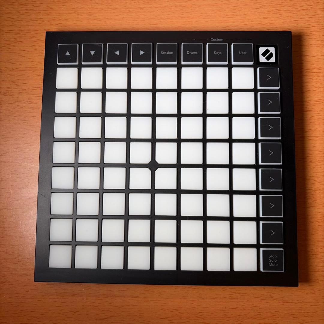 DTM・DAW Novation Launchpad Mini MK3