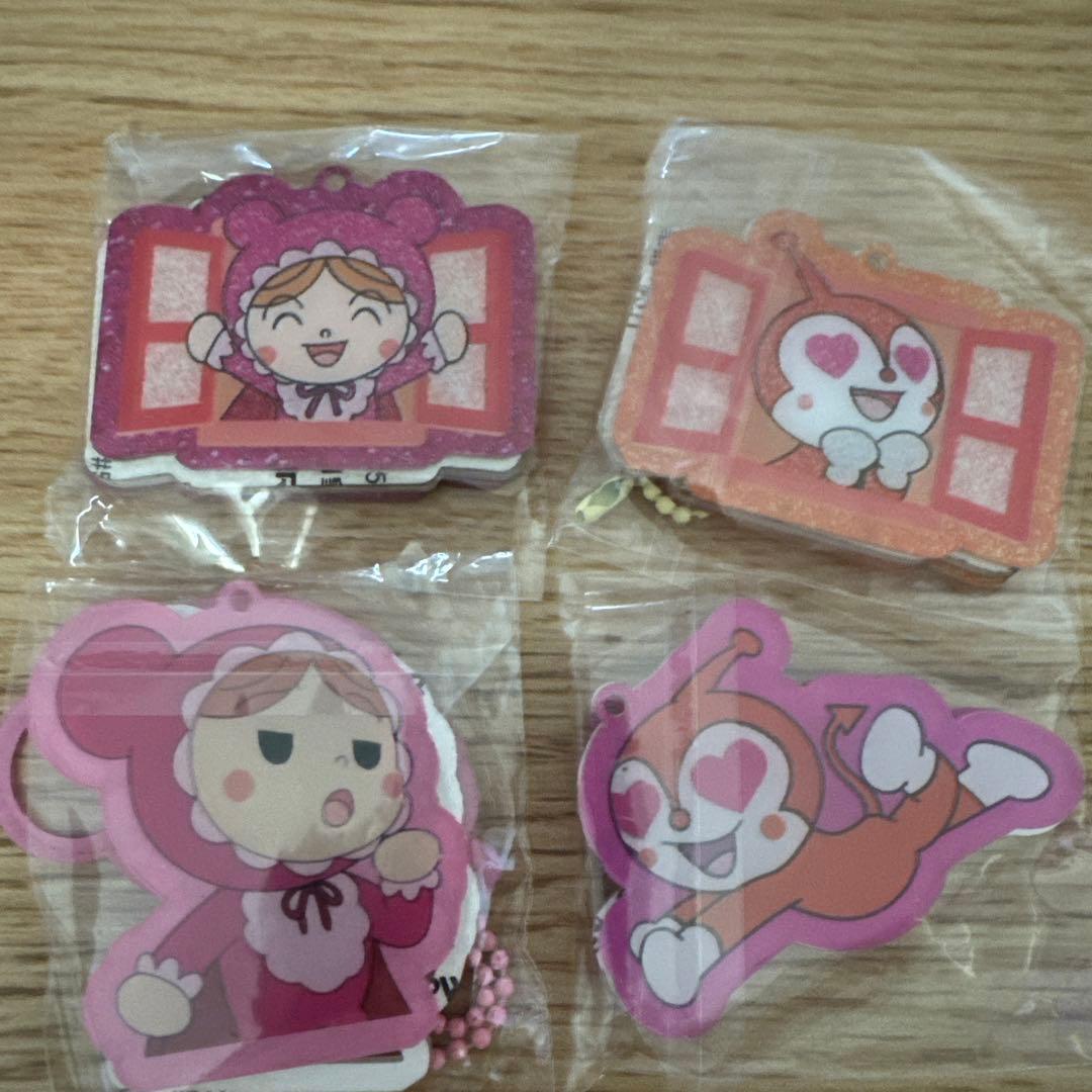 アンパンマンシャカシャカキーホルダー