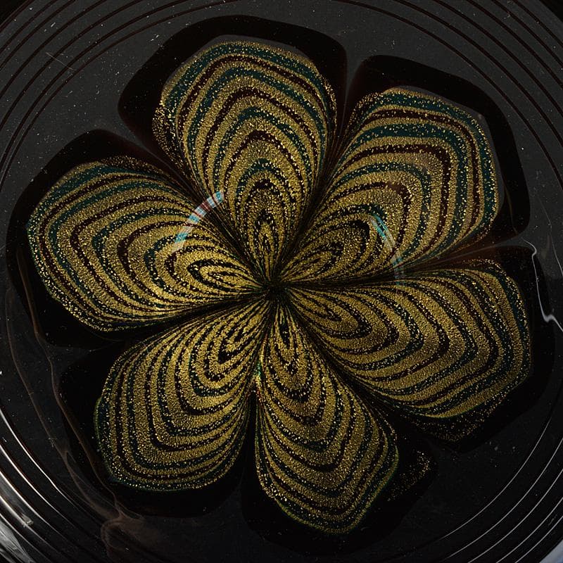 ガラス工芸　岩田久利作　華文　皿　共箱　V　R7043