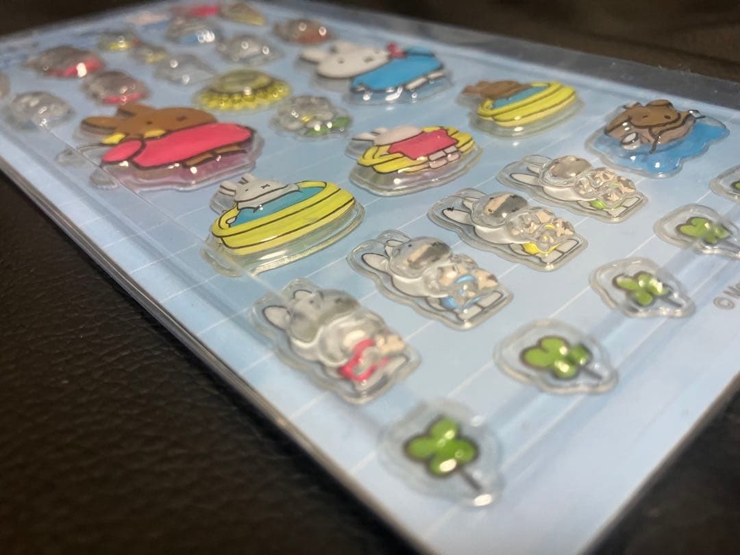 ミッフィー　ボンドロシール　、サンリオ ボンボンドロップシール各 4種類セット