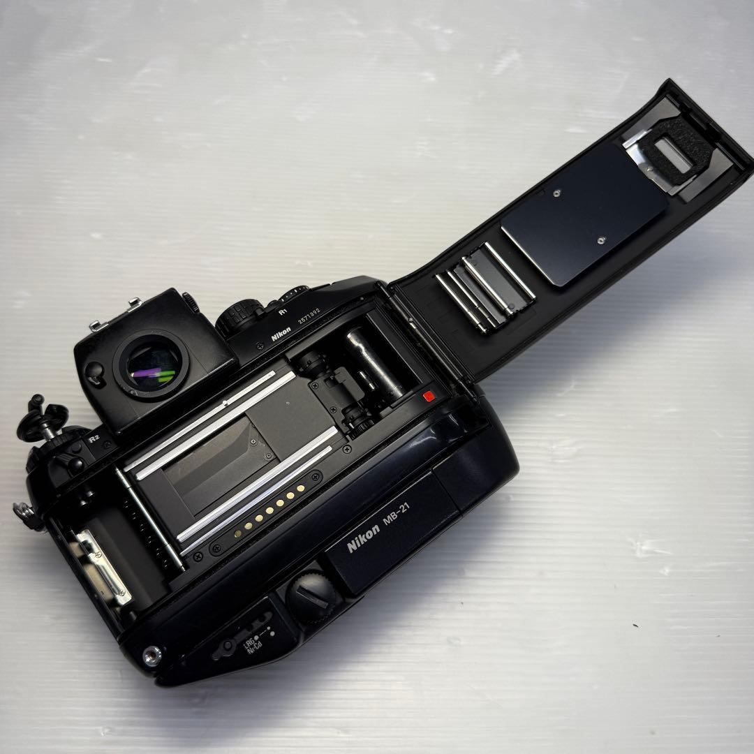 ☆ニコン F4☆ボディ Nikon カメラ 一眼レフ 簡易動作OK フィルム