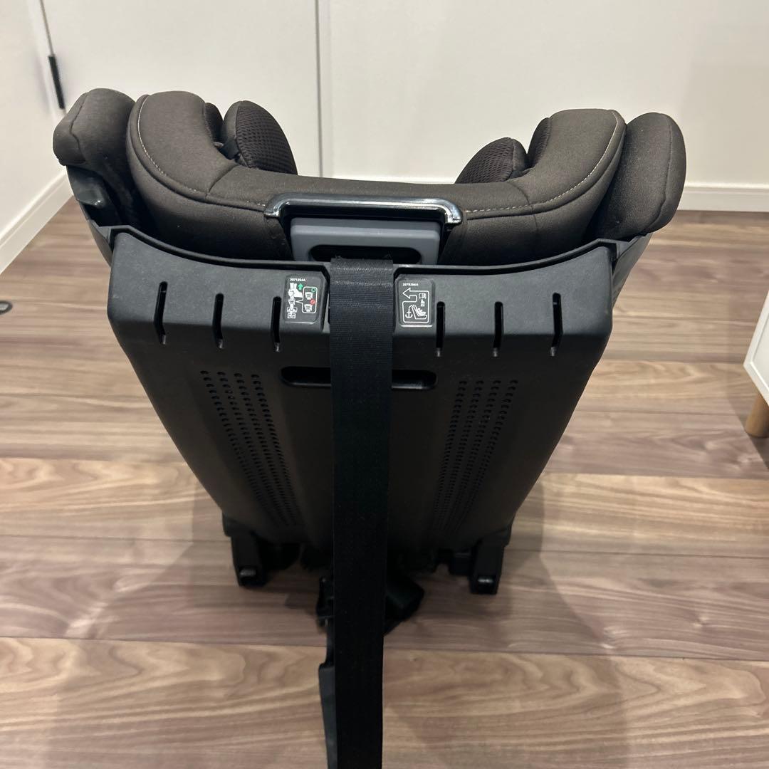 AILEBEBE ジュニアシート　エールべべ　パパット