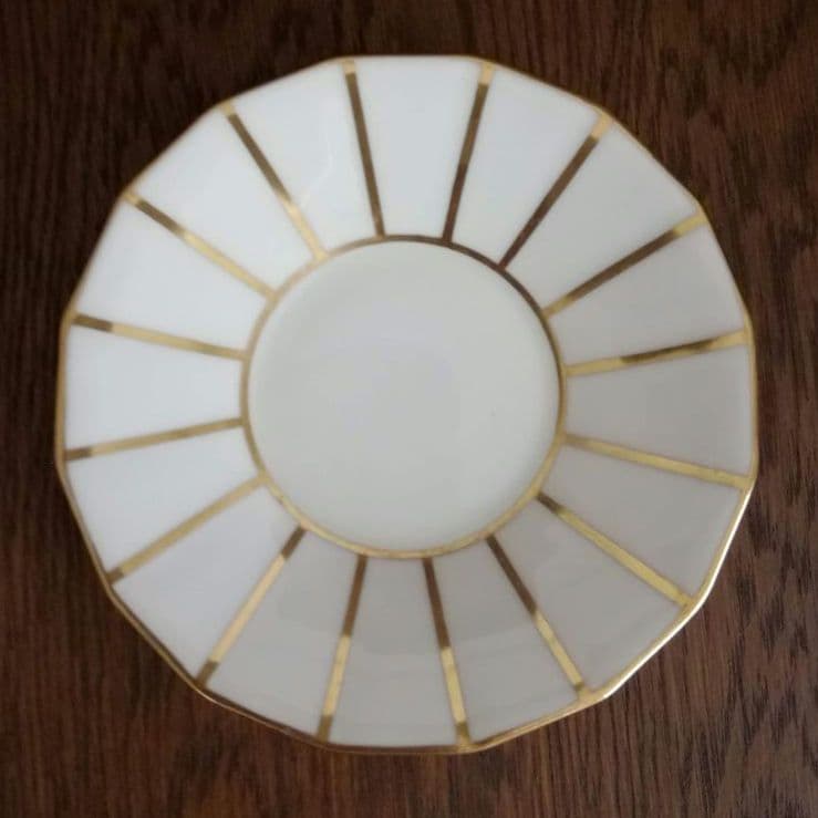 逸品　金彩装飾ハイハンドルC&S　アールデコ　Cauldon　英国アンティーク