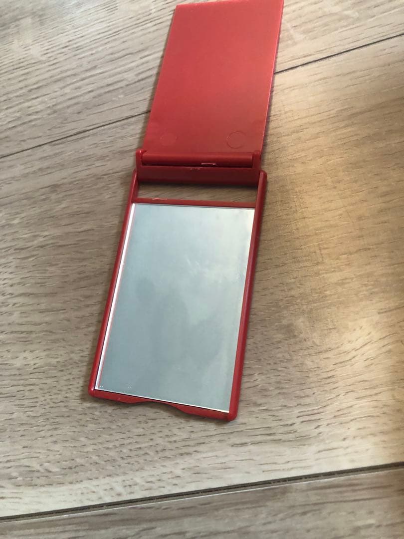 【非売品】ガンダム『シャア専用』グルーミングキット