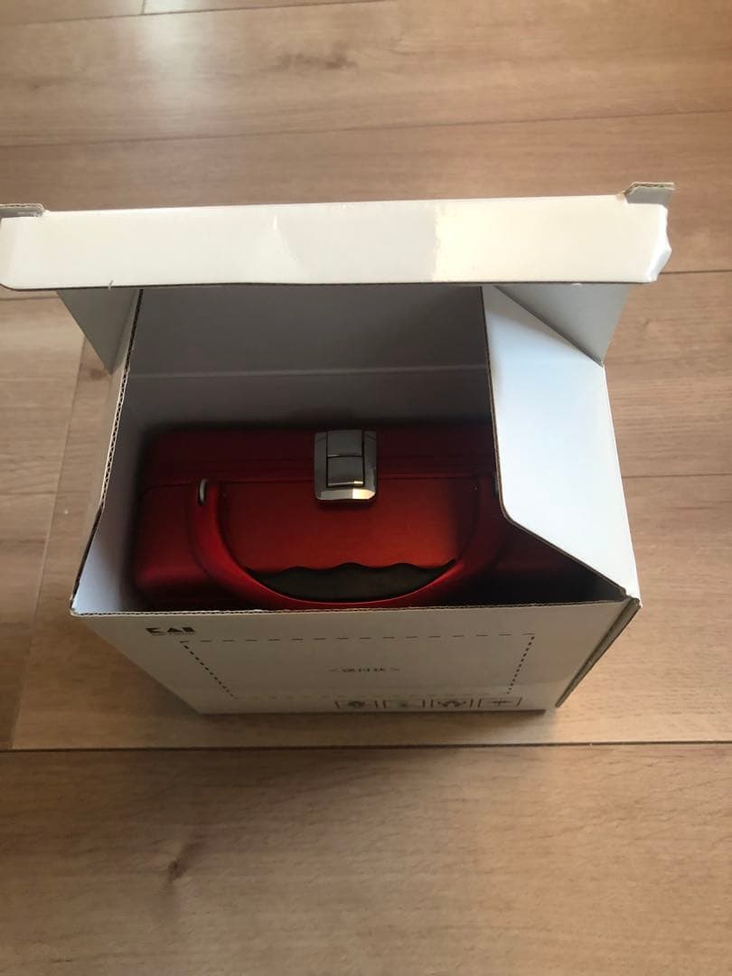 【非売品】ガンダム『シャア専用』グルーミングキット