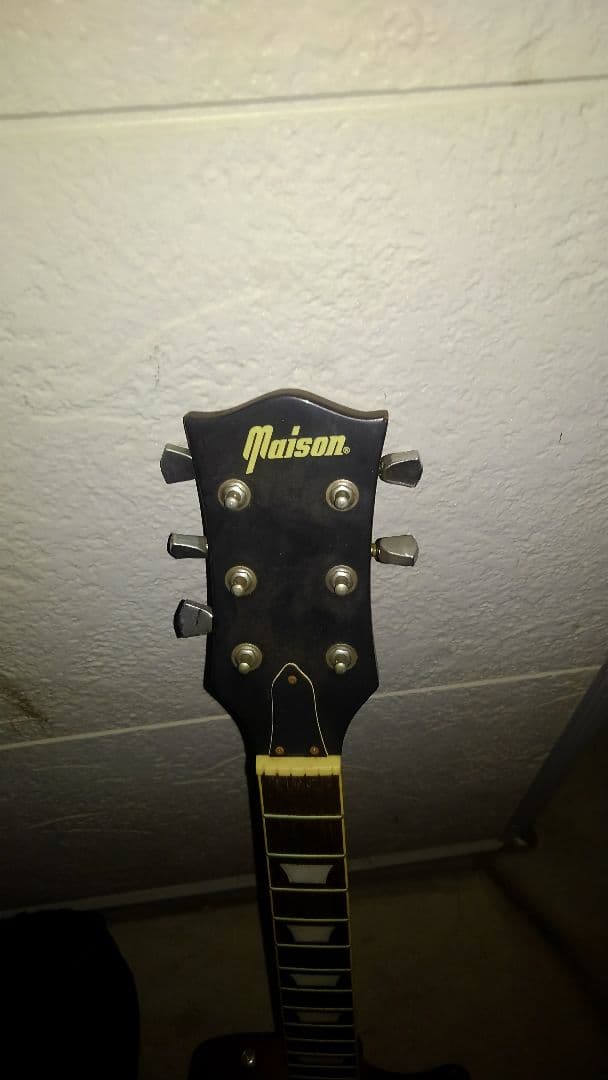 ☆中古ギター☆ケース付き☆