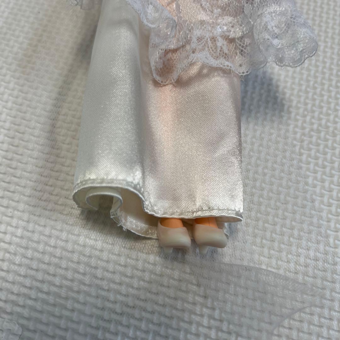 レア品★ ジェニーちゃん　白ドレス　レトロ　おもちゃ