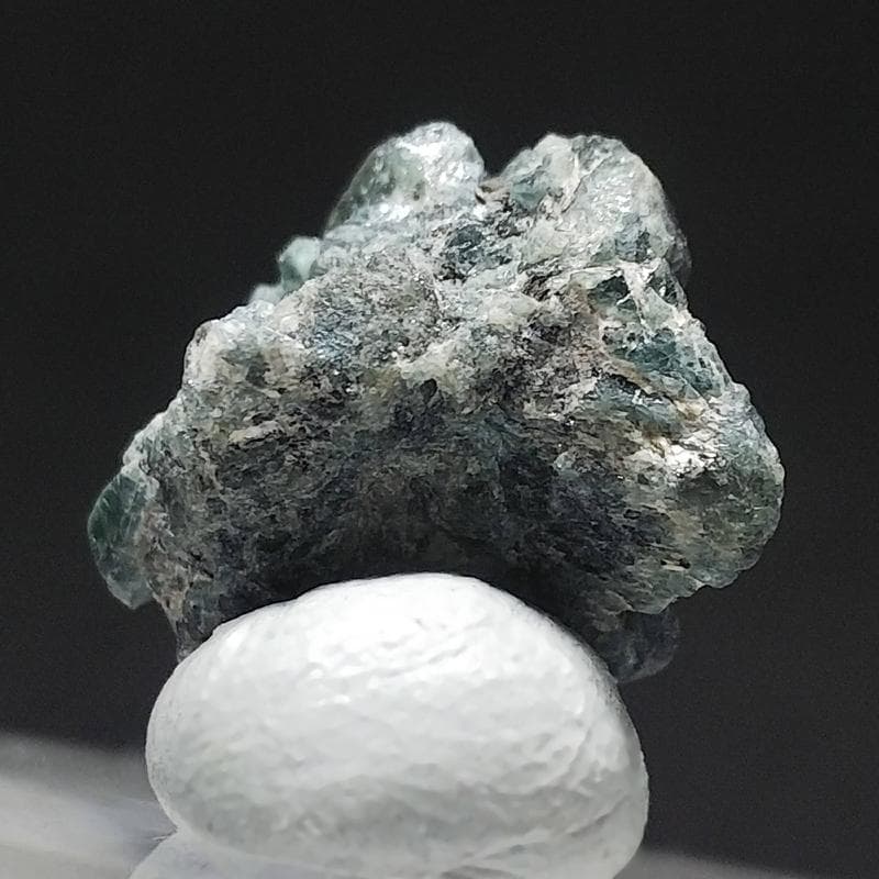 339 アレキサンドライト 六輪座双晶 原石 結晶 ジンバブエ産