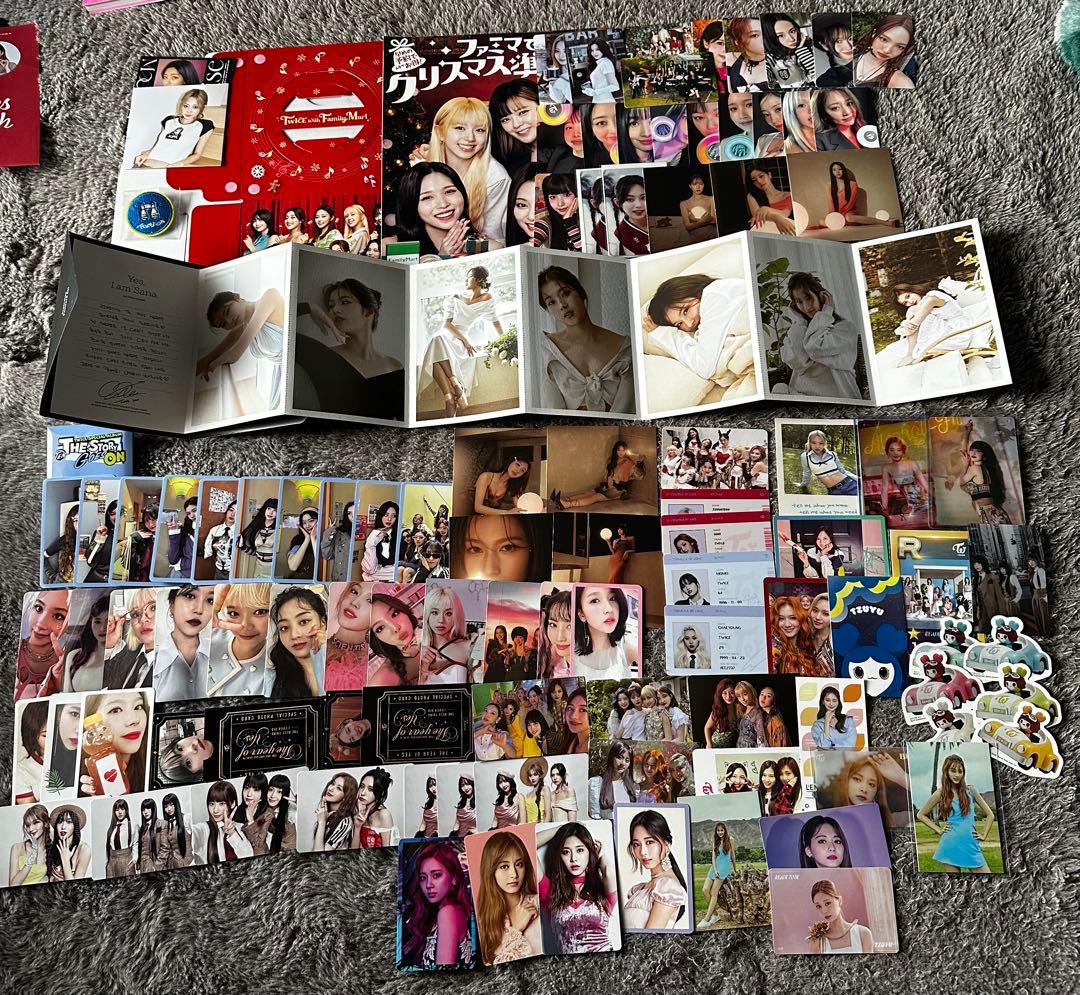 TWICE直筆サインうちわツウィ＋引退品