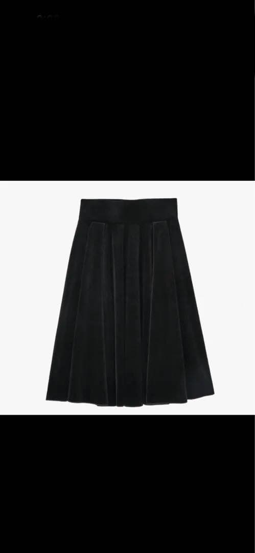 フォクシーDAISY LIN ブラックベロアスカート❣️４２サイズ定価６８２００円