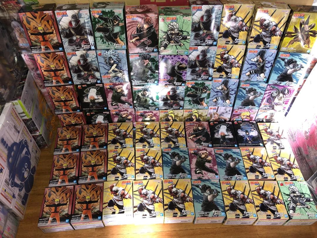 ナルト　フィギュア　Vスター　ビー　ナルト　カカシ　サソリ　鬼鮫　63個