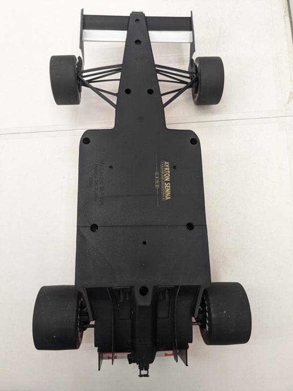 全長約36cm F1 マクラーレン MP4/4 アイルトンセナ 1988