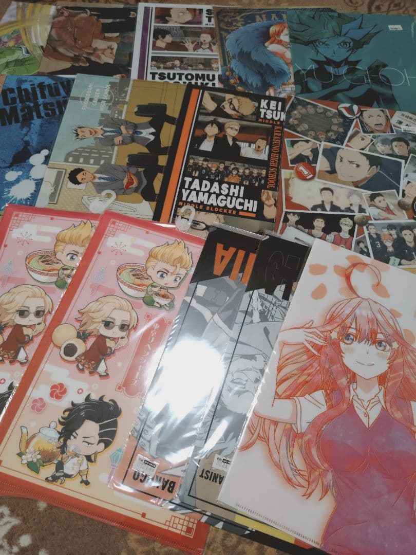 アニメグッズ　キャラクタークリアファイルまとめ売り100枚以上