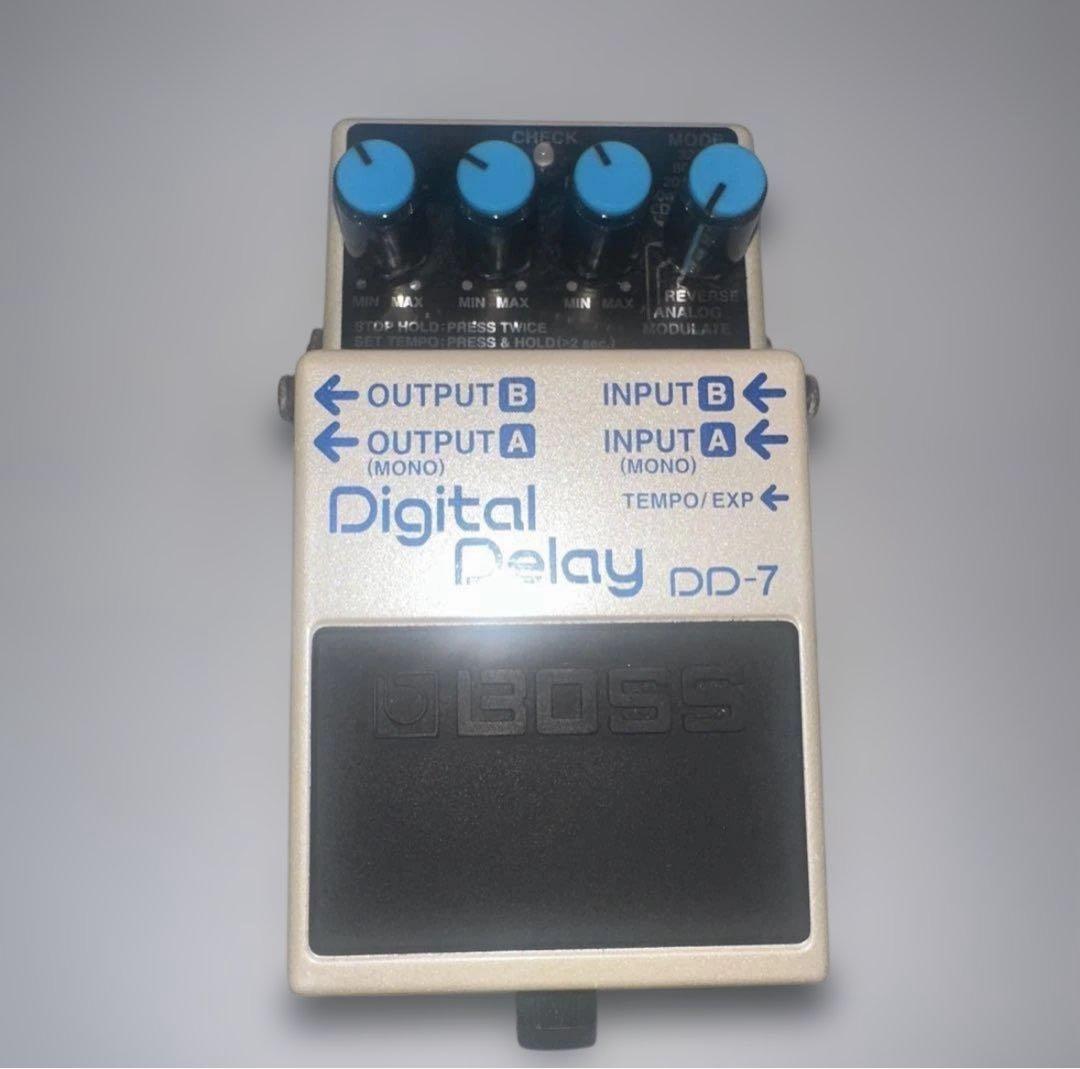 BOSS DD-7 デジタルディレイ　箱・取り扱い説明書付き