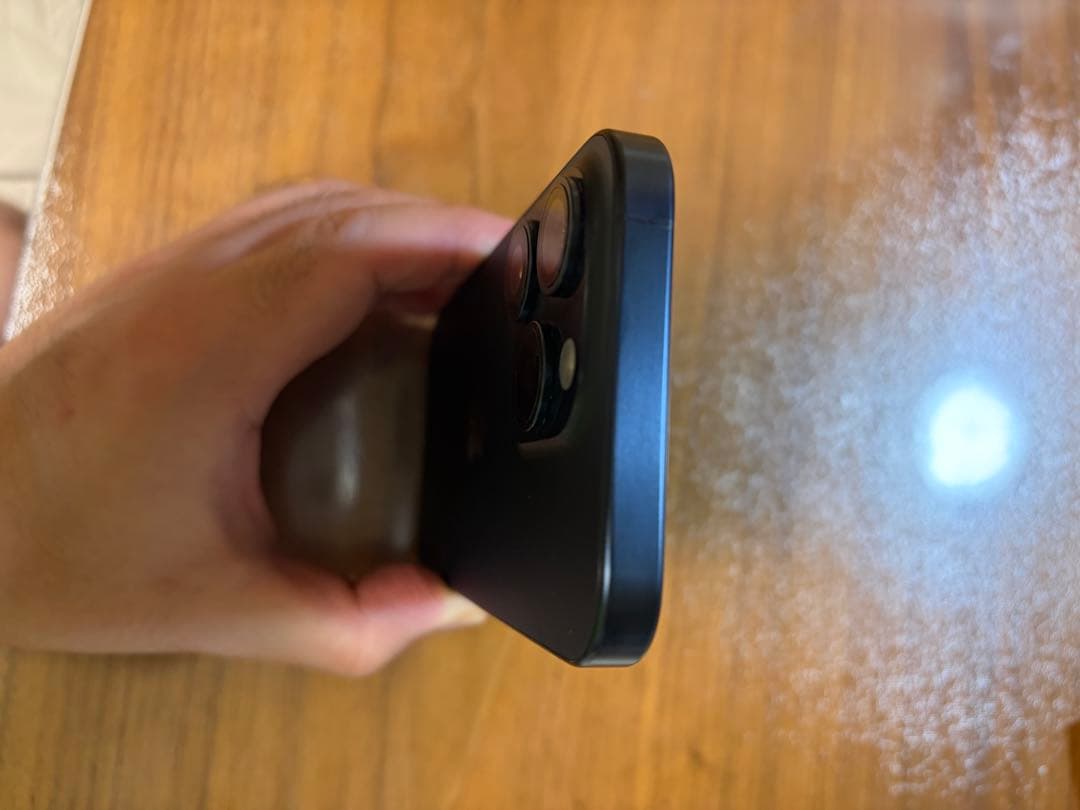 iPhone15pro Keisyam Elshaka専用