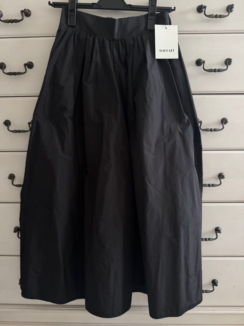 正規品 machatt メモリーキュロットパンツ ブラック　新品未使用品