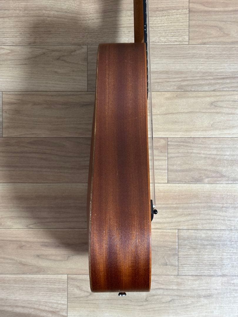 ギター Baby Taylor Mahogany BT2