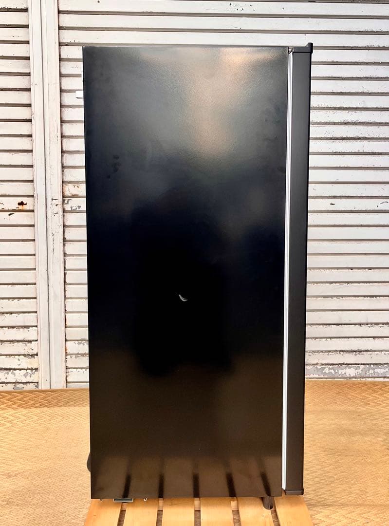 ① 山善YAMAZEN 冷凍庫 70L 2025 YF-SU70