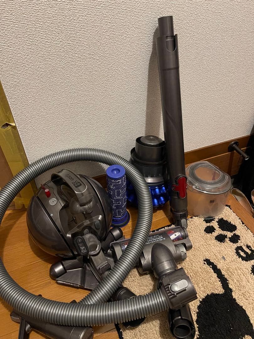 dyson DC7JP-GEA708A 掃除機本体　分解掃除済