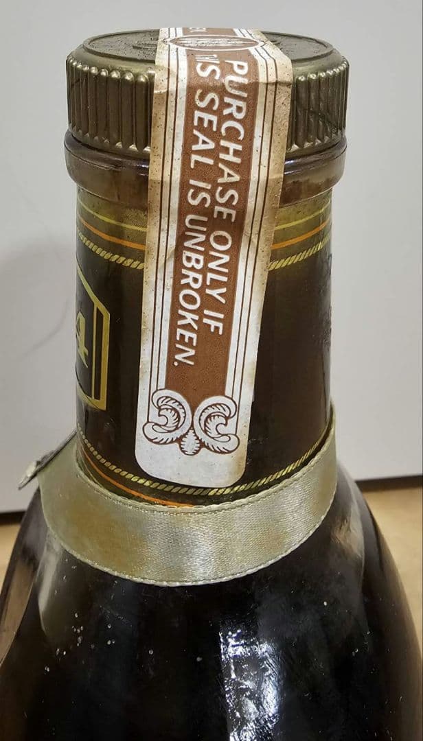 古酒　OLD GRAND DAD 114 ウイスキー 箱入り　未開栓