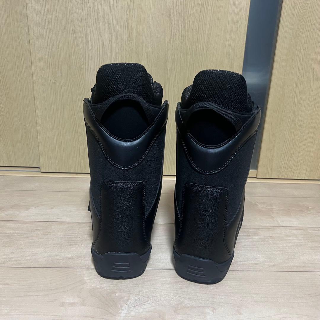 【美品】ZUMA スノーボードブーツ 26.5cm