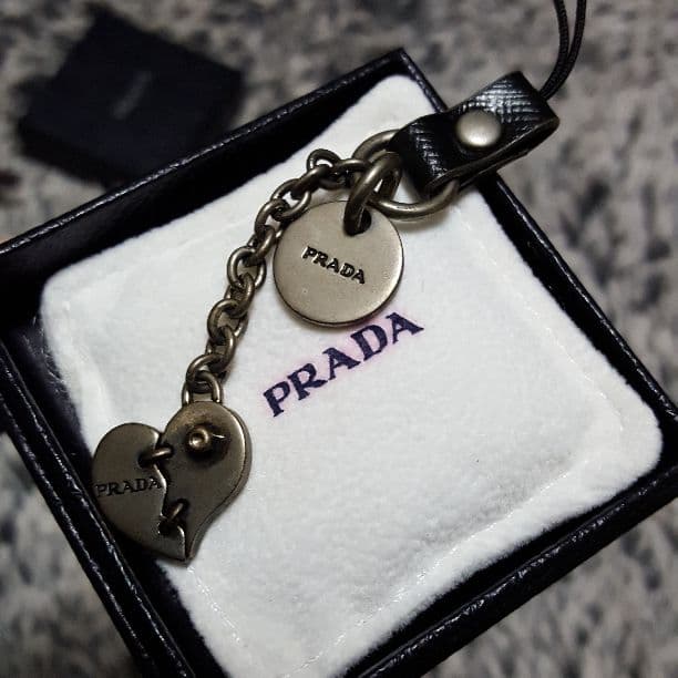 PRADA　ストラップ