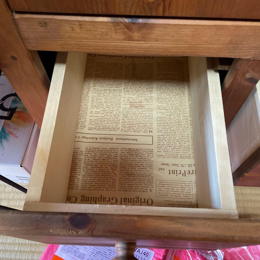 カントリー家具　カントリーハートキャビネット