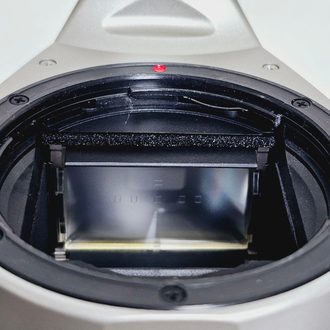 Canon EOS Kiss3 レンズ付　フイルムカメラ　バッグ