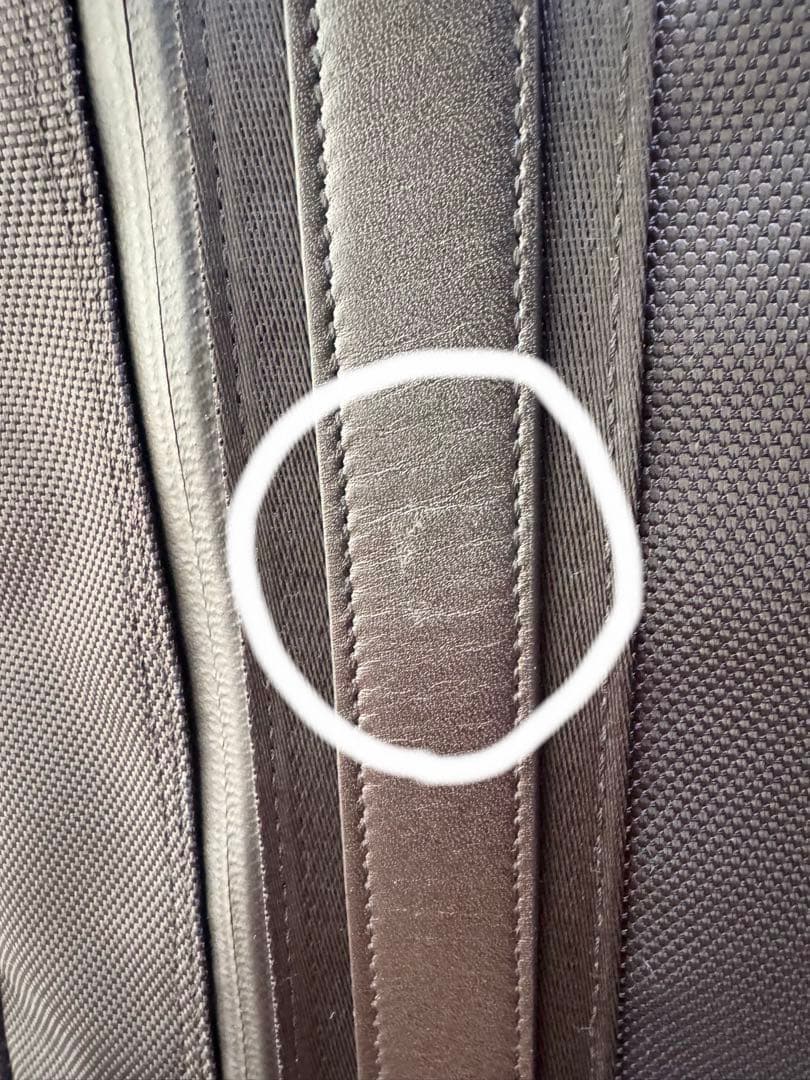 ヴィクトリノックス ブラック ビジネスキャリーケース 拡張可能 伸縮式ハンドル