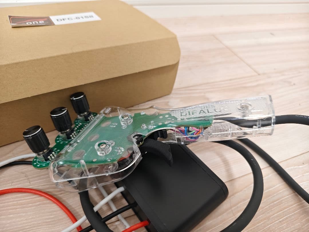 週末セール　プラスワン社　スロットカー用コントローラー　DFC-01SII