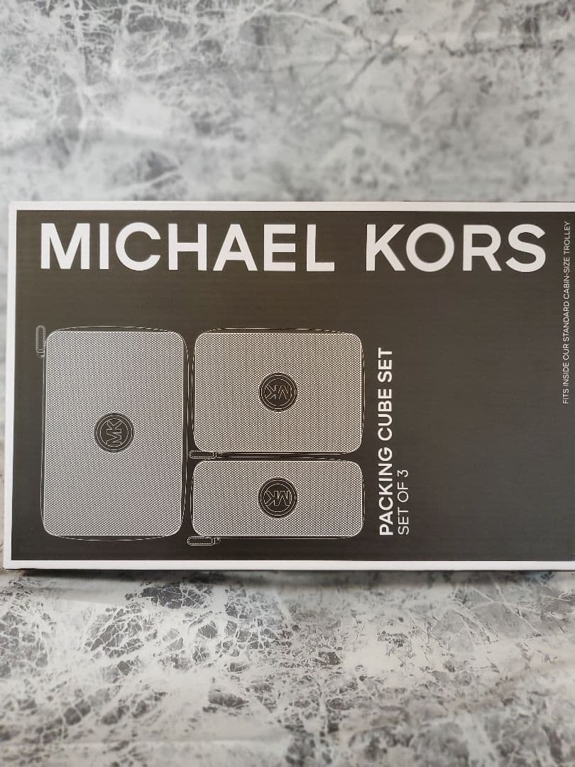 【MICHAEL KORS】新品未使用 PACKING CUBE SET