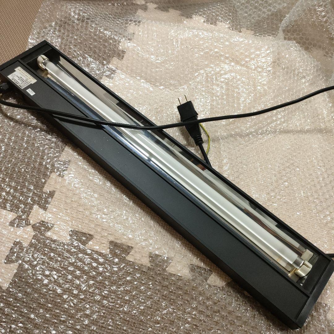 ズーメッド　レプティサンT5 HO テラリウムフード 24インチ　ライト付き