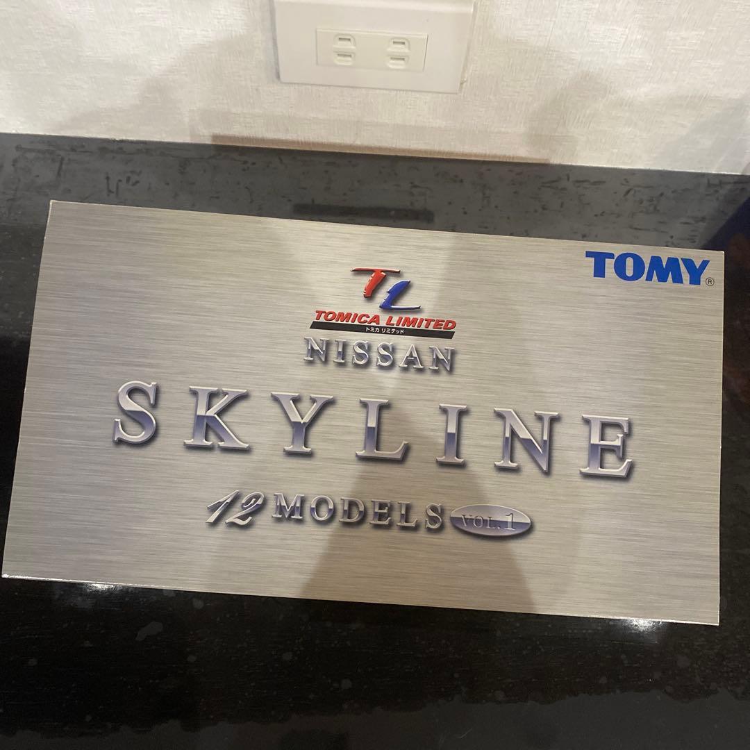 トミカリミテッド　スカイライン12台