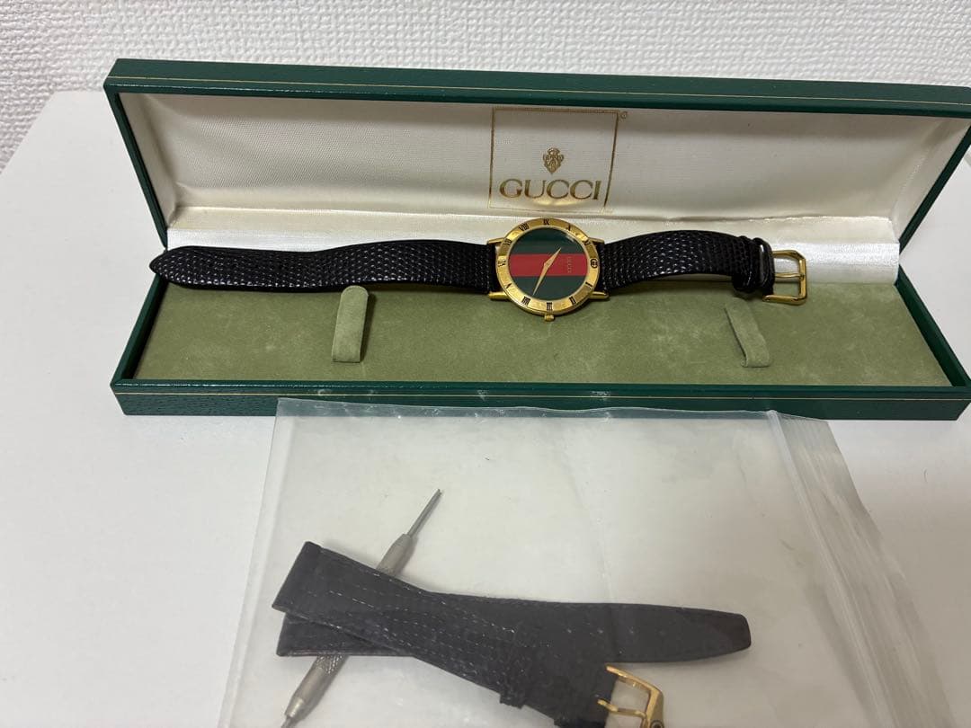 グッチ 3000.2.M 腕時計 クオーツ文字盤 メンズ レディース
