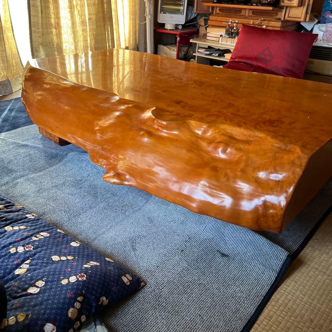 花梨か杉の木一枚板テーブル