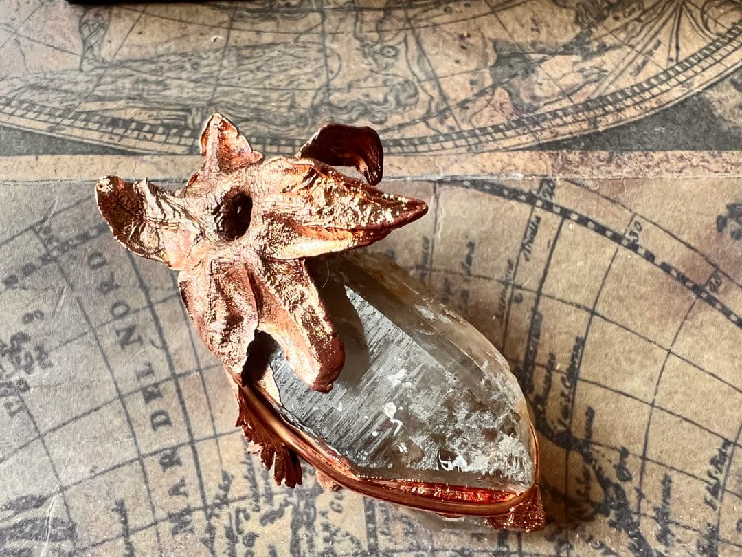 持ち主を開運へと導く⭐︎高千穂水晶ペンダントトップ☆保護猫セール☆