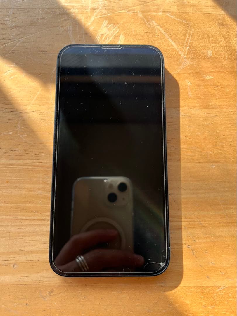 Apple iPhone 13 本体　128GB 箱付き　SIMフリー