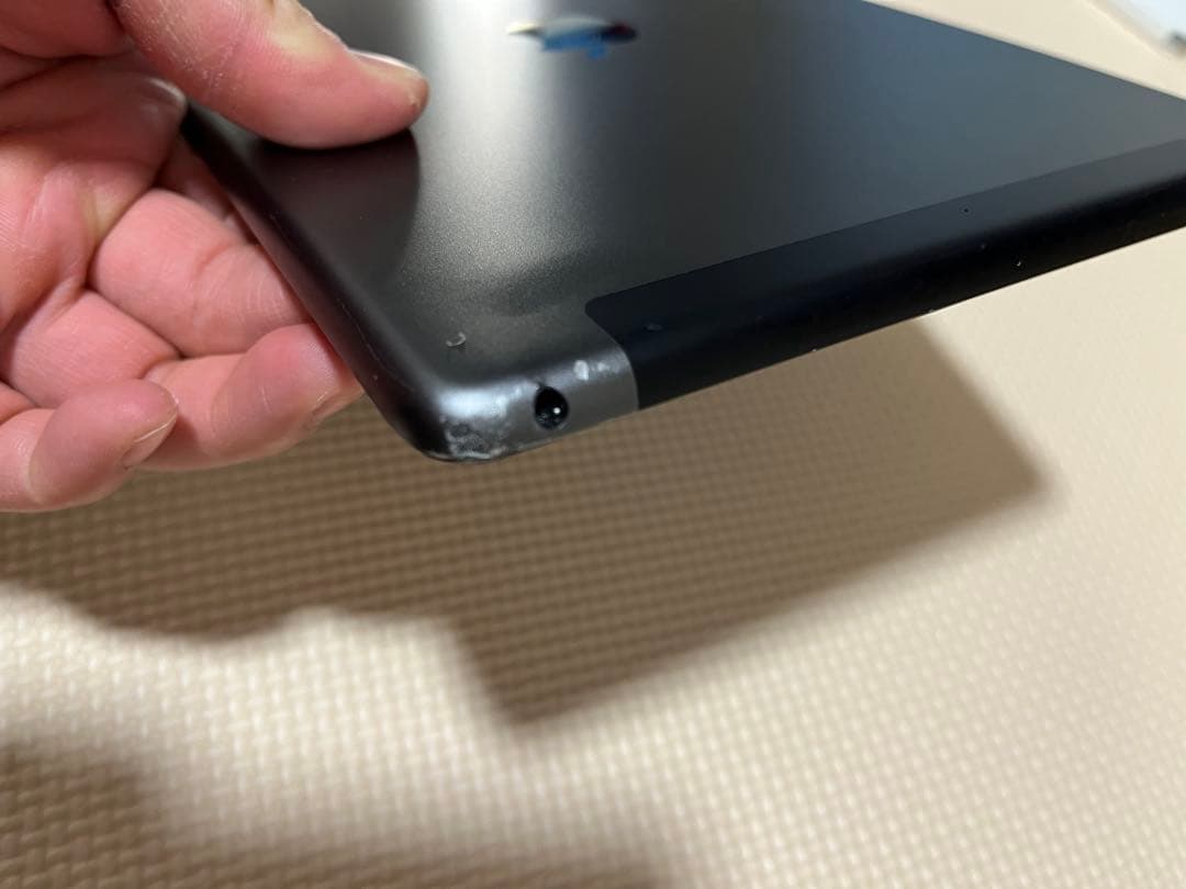 Apple iPad 第7世代 32GB スペースグレー SIMロック解除済