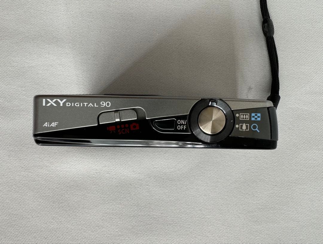 Canon IXY DIGITAL 7.1メガピクセル コンパクトデジタルカメラ