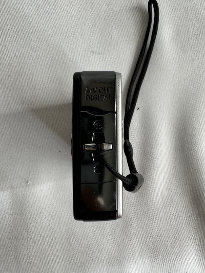 Canon IXY DIGITAL 7.1メガピクセル コンパクトデジタルカメラ