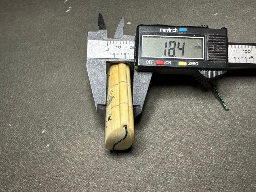 極上　印籠　根付　天然素材　置物　古美術品　 細密細工　骨董　アンティーク　彫刻