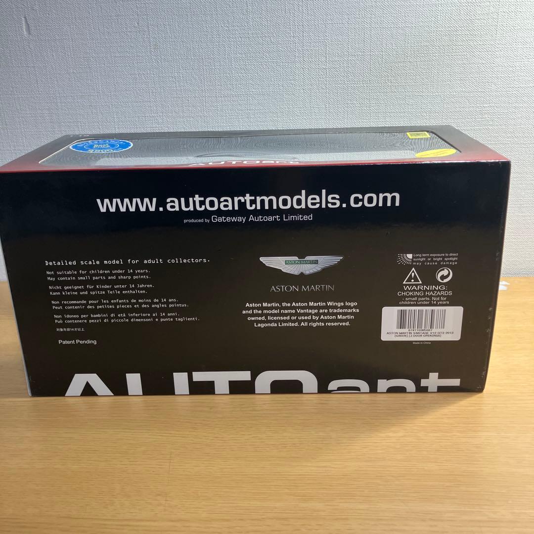 1/18 ASTON MARTIN VANTAGE V12 GT3(グリーン)