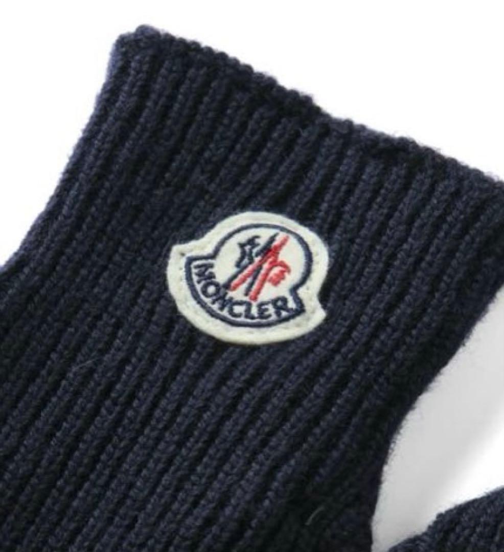 モンクレール☆上質ニット手袋！ユニセックスＭサイズ／ブラックロゴマーク付