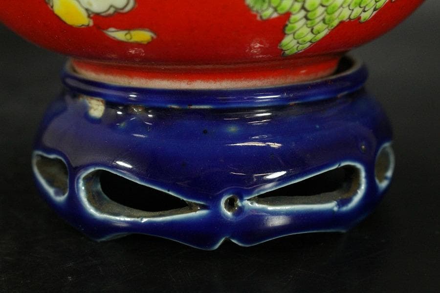 中国美術 珊瑚釉 花蝶紋 瑠璃 遊台 φ15cm 乾隆年製(LC256)