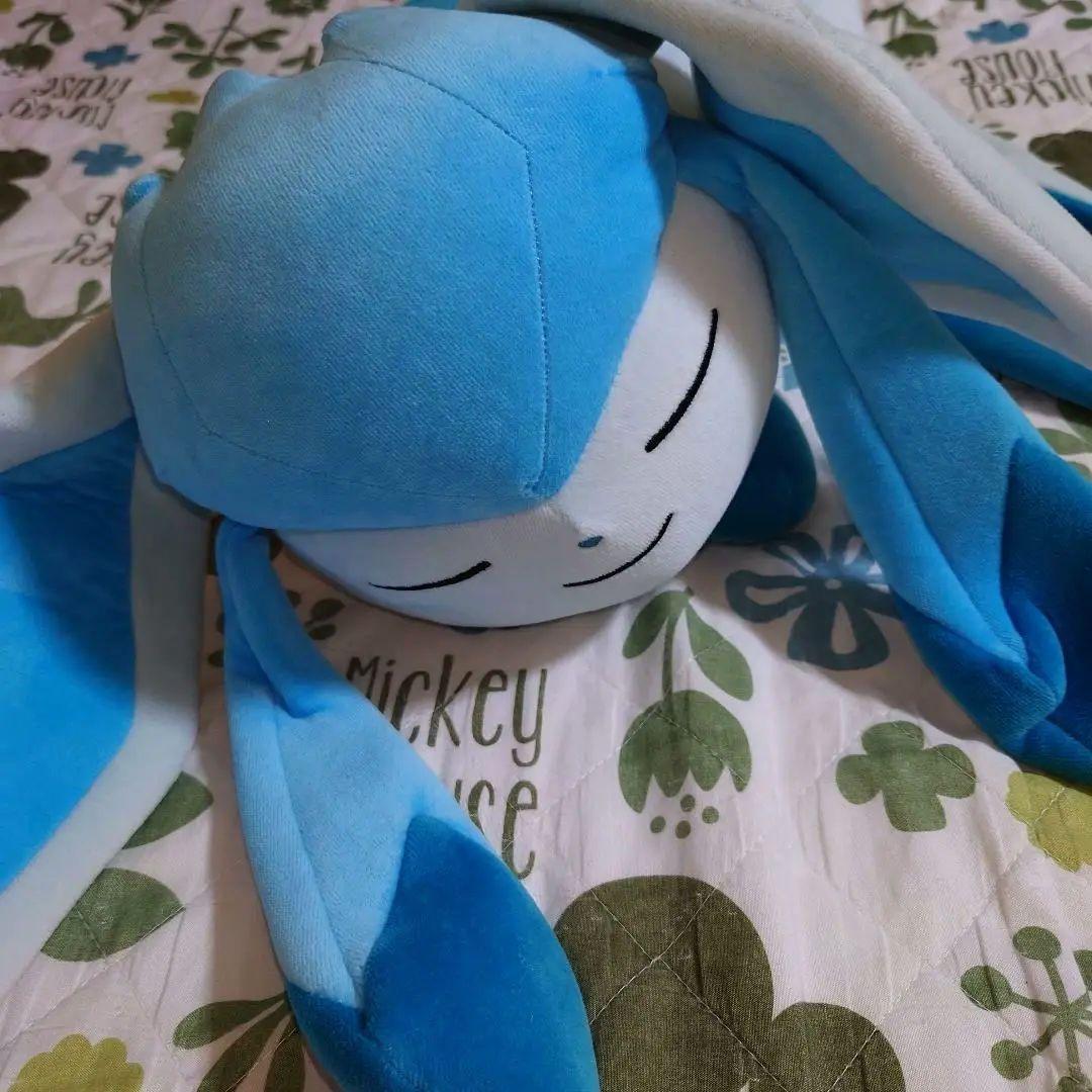 ポケモンセンター グレイシア すやすや ぬいぐるみ