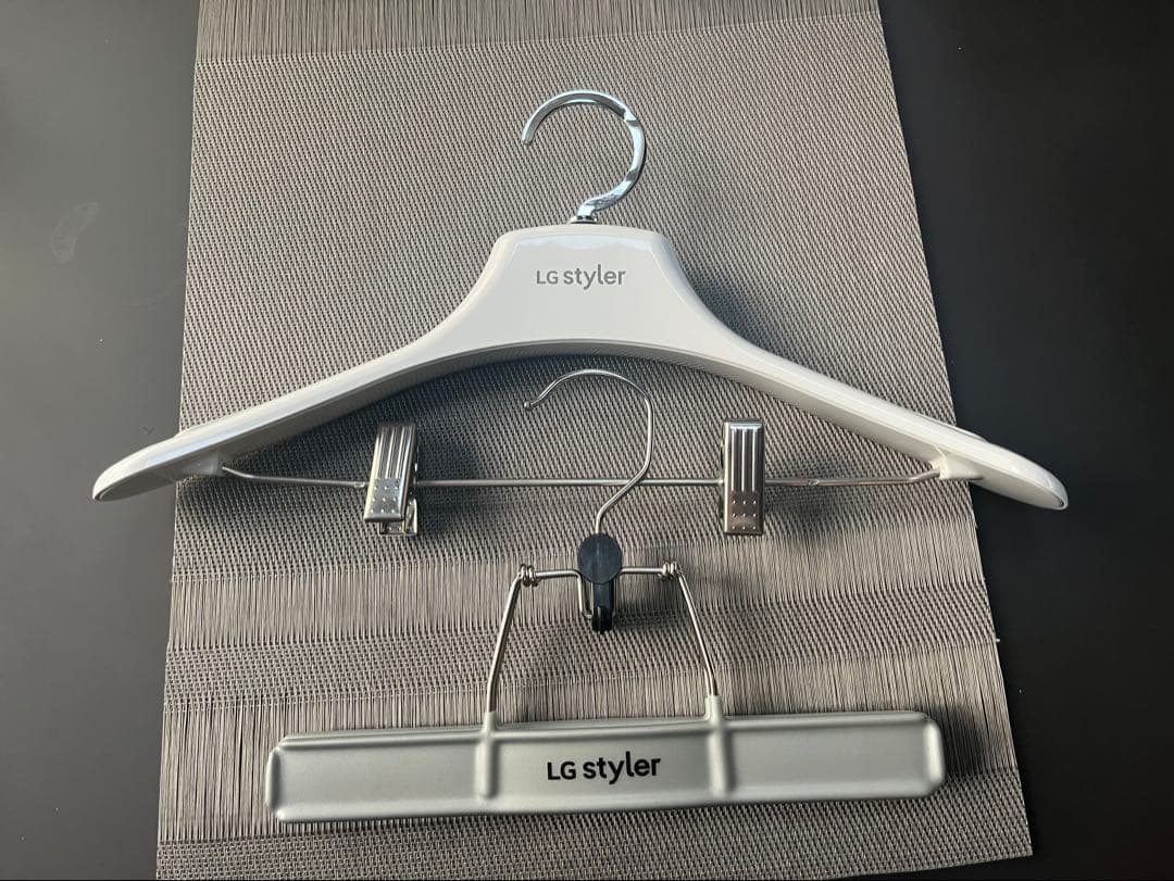 LG styler ハンガー スボン用　2本セット　エルジー　スタイラー