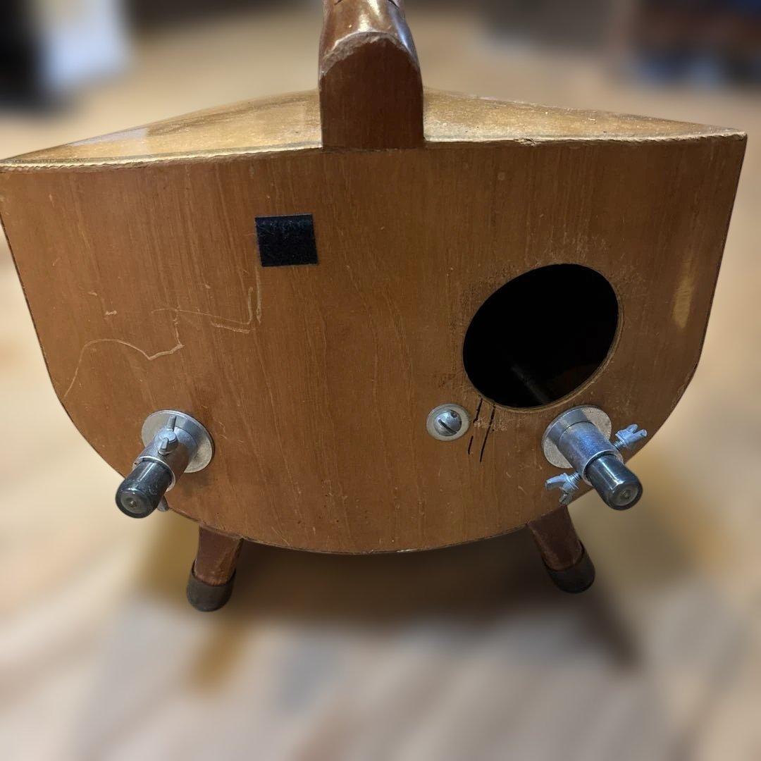 アルパ半音階レバー付き木製ハープ 複数弦 彫刻入り