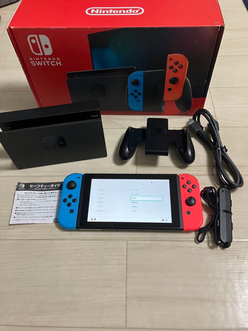 Nintendo Switch ニンテンドースイッチ2020年式動作品、付属品付