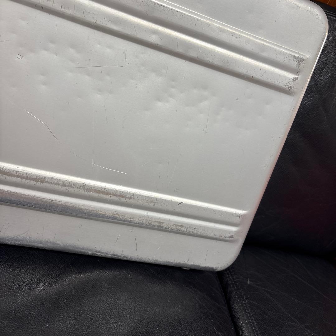 ゼロハリバートンセキュリティケース アルミ シルバー