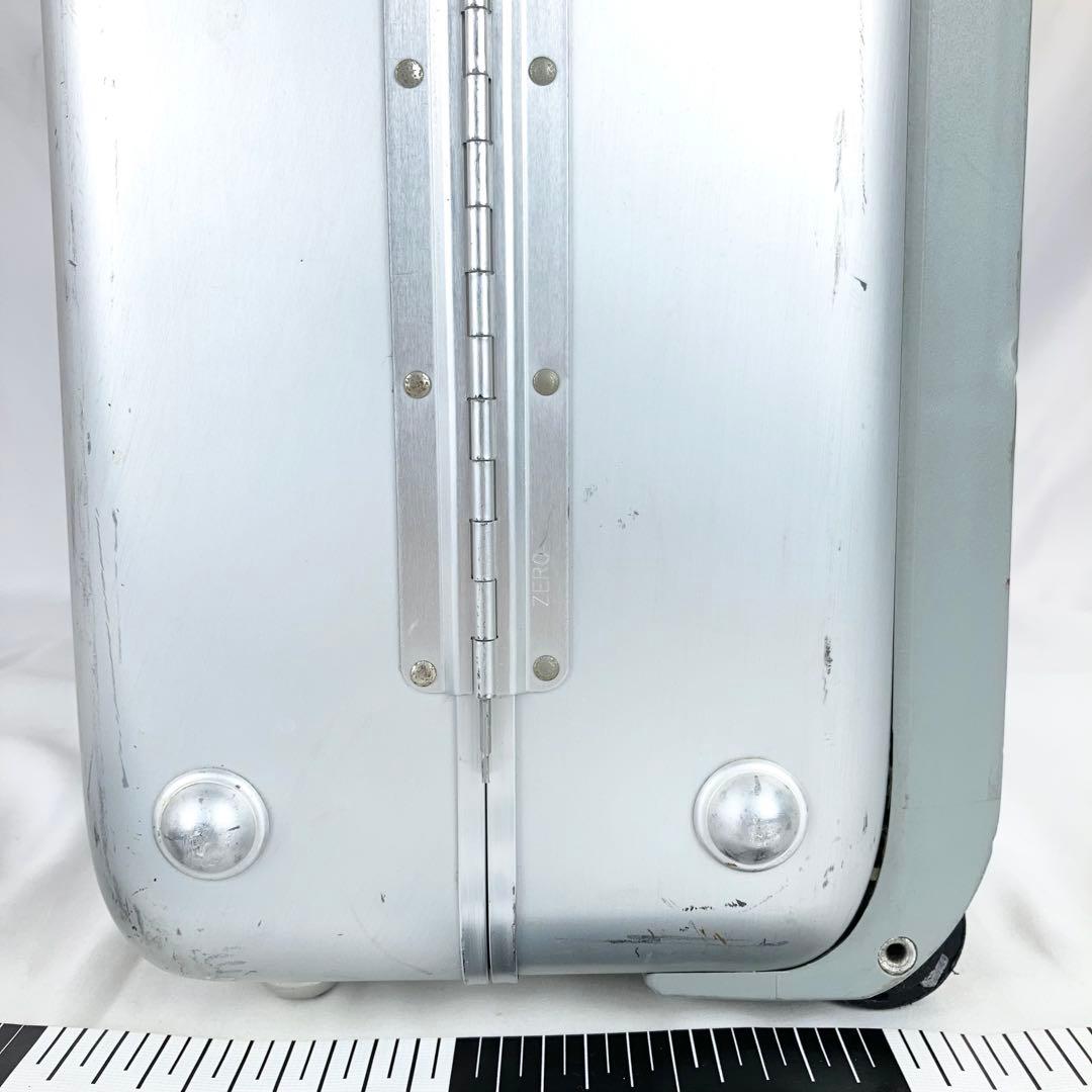 ◆ゼロハリバートン 2輪 スーツケース ぜローラ シルバー アルミ